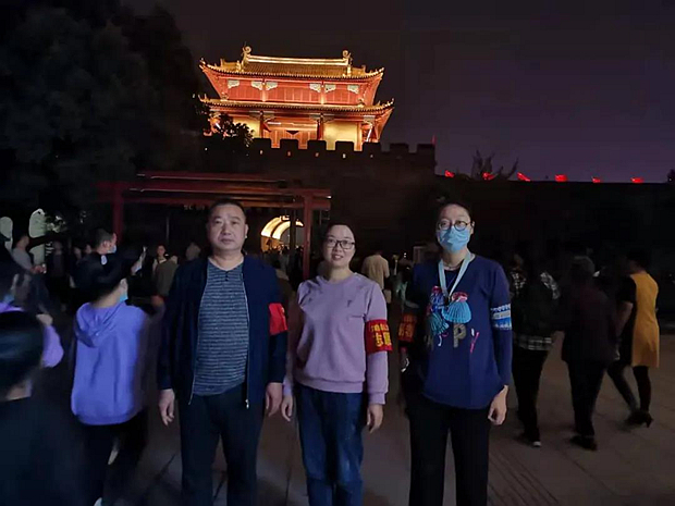 李艷